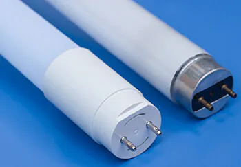 LED und Leuchsttoffröhre haben die gleiche Länge